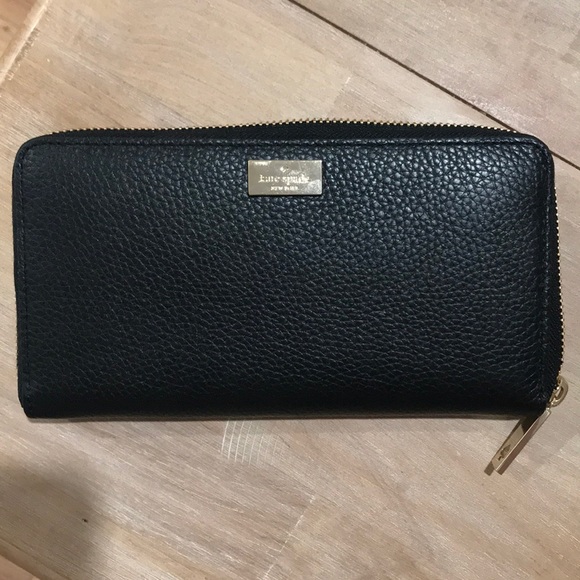kate spade Handbags - Black Leather Kate Spade Wallet
